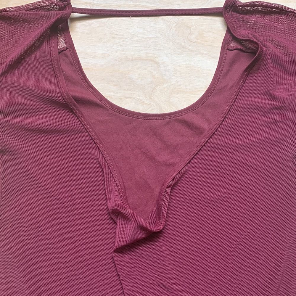 Active Wear Top - Picture 2 of 5